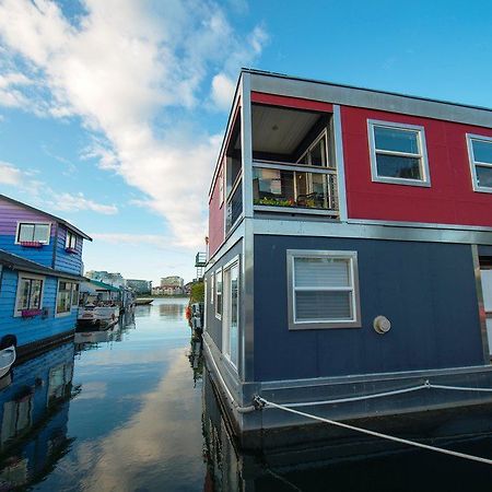 A Float Home B&B In Fisherman'S Wharf 빅토리아 외부 사진