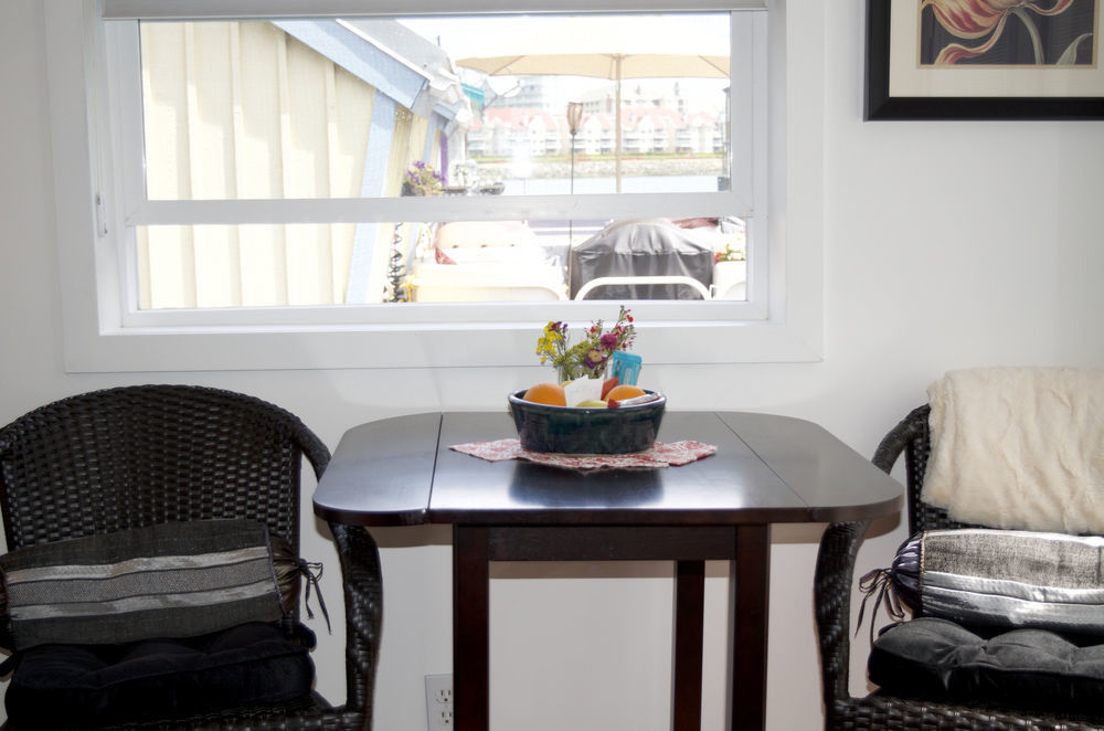 A Float Home B&B In Fisherman'S Wharf 빅토리아 외부 사진