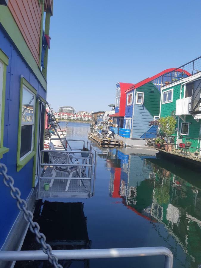 A Float Home B&B In Fisherman'S Wharf 빅토리아 외부 사진